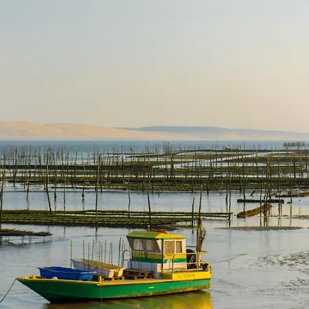 לינה וארוחת בוקר Donosti D'hotes 3*