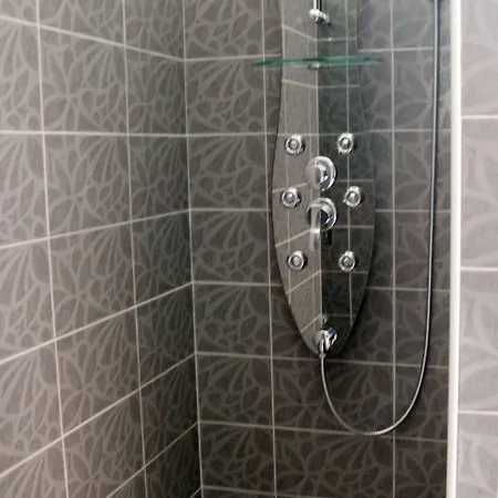 Donosti D'hotes לנטון