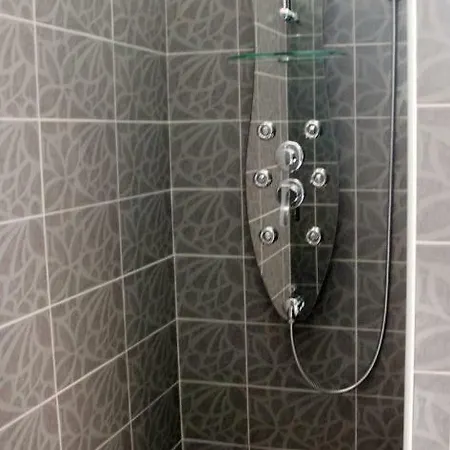 Donosti D'hotes לנטון