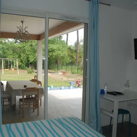 לינה וארוחת בוקר Donosti D'hotes 3*