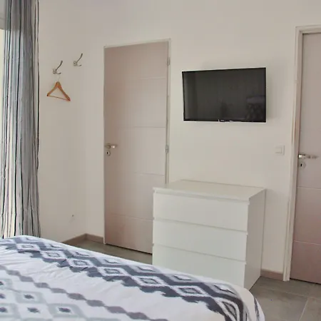 Donosti D'hotes Bed & Breakfast Lanton
